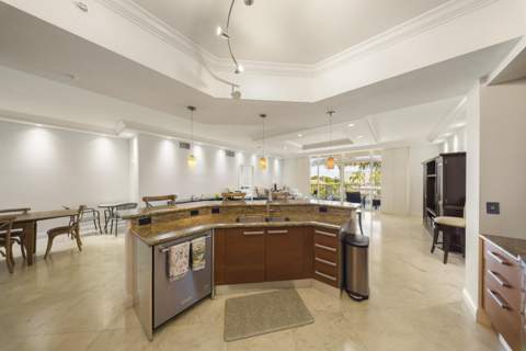 701 SE 21st Avenue #302, Deerfield Beach FL - photo 9 of 16