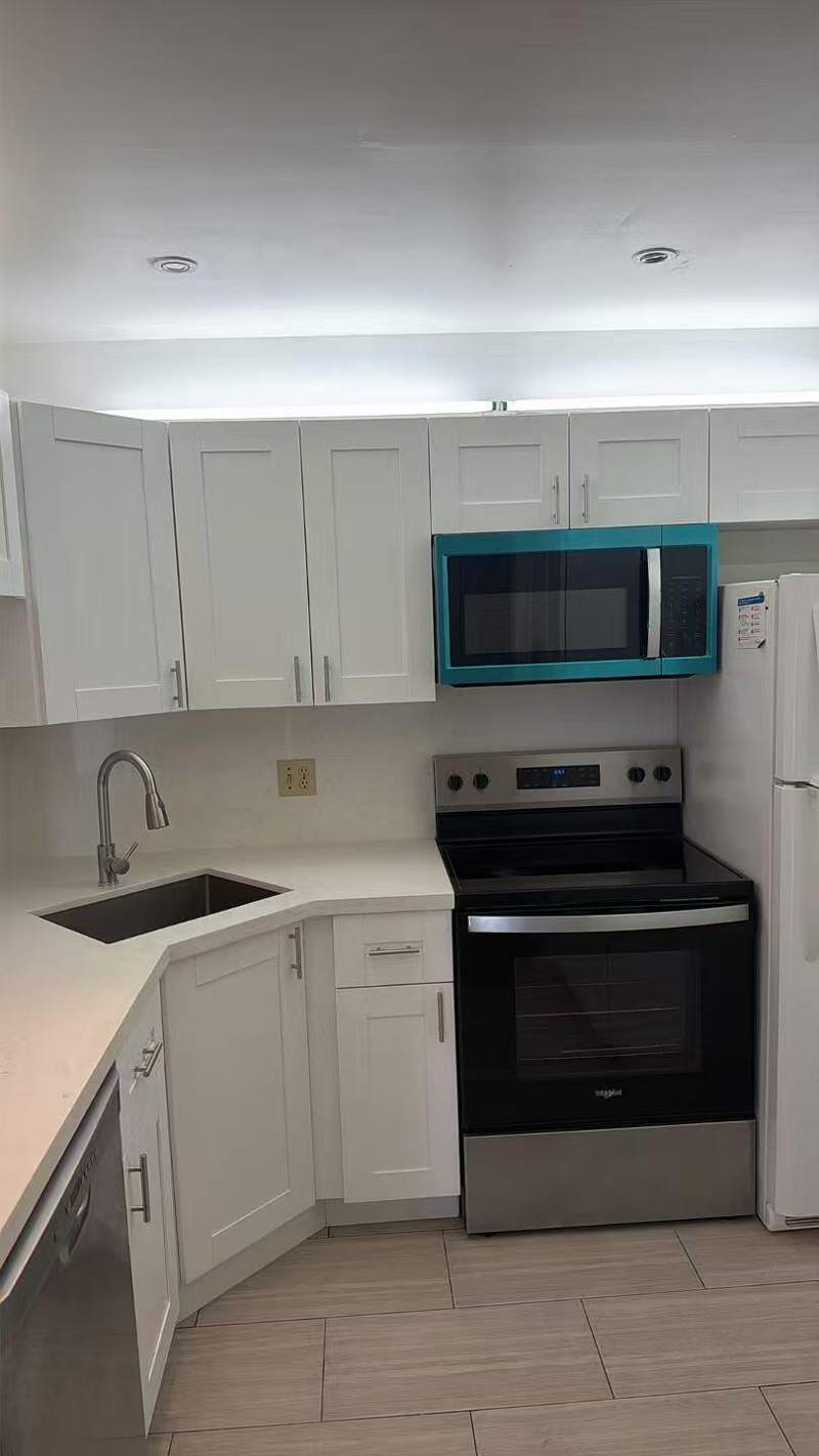 2 bedroom Condominium at 1113 Green Pine Boulevard #B3, Palm Club Village II Condo, West Palm Beach — photo 2