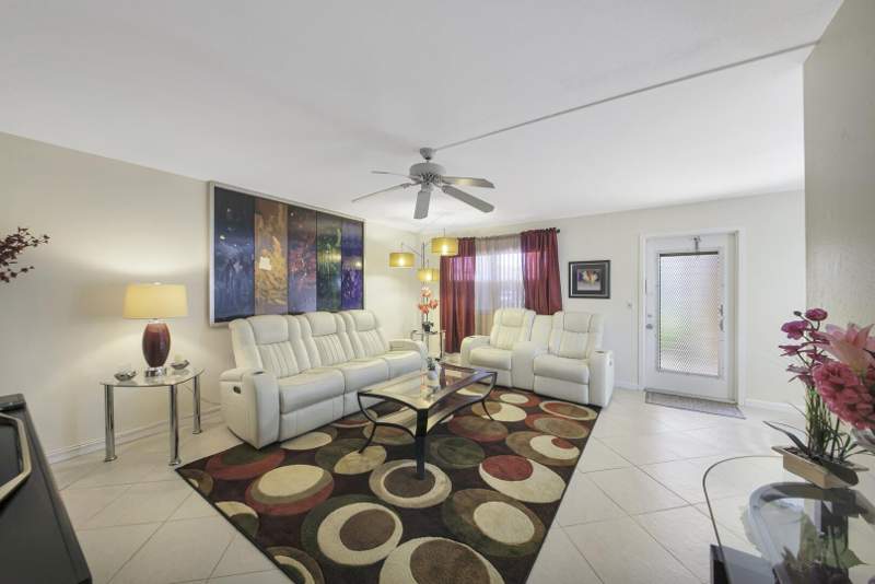 2 bedroom Condominium at 308 BRITTANY G, KINGS POINT , Delray Beach — photo 3