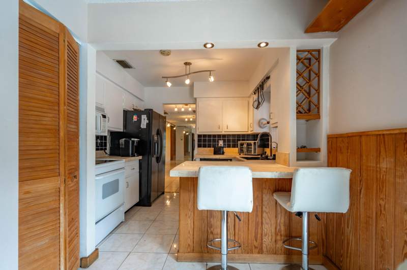3 bedroom Single Family Residence at 6740 NW 26th Avenue, Palm Aire Village 3rd Section Add'n 3 92-34 B , Fort Lauderdale — photo 4