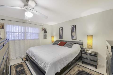 308 Brittany G, Delray Beach FL - photo 8 of 31