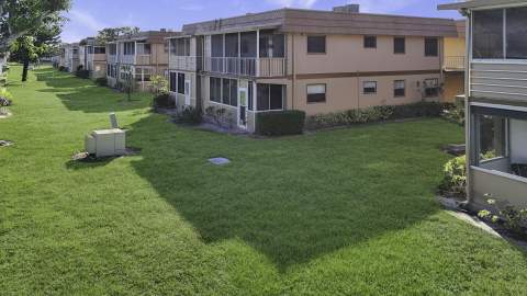 308 Brittany G, Delray Beach FL - photo 16 of 31