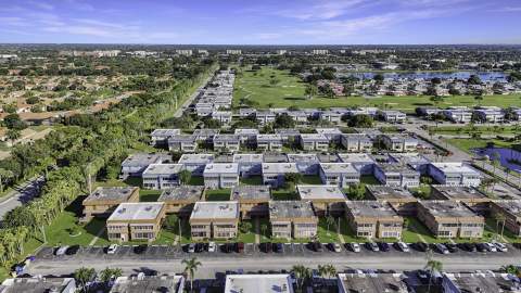 308 Brittany G, Delray Beach FL - photo 18 of 31