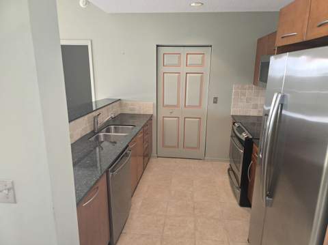 511 Lucerne Avenue #512, Lake Worth Beach FL - photo 9 of 59
