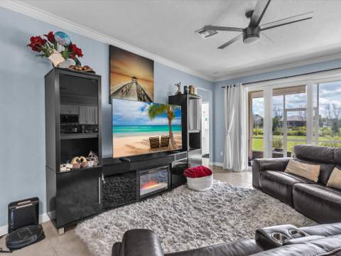 7190 NW Farnsworth Circle, Port St. Lucie FL - photo 7 of 65