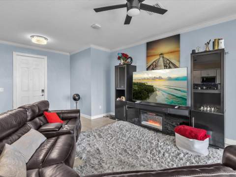 7190 NW Farnsworth Circle, Port St. Lucie FL - photo 8 of 65