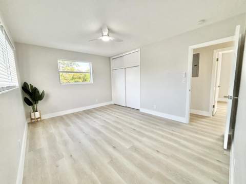 470 NE 45th Street, Boca Raton FL - photo 12 of 38