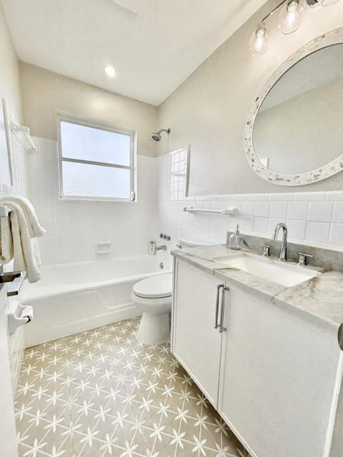 470 NE 45th Street, Boca Raton FL - photo 17 of 38