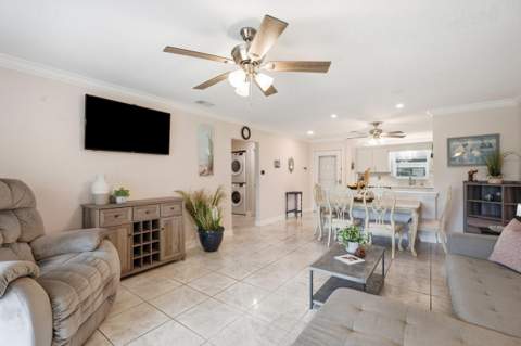 6531 SE Federal Highway A-105 Highway, Stuart FL - photo 11 of 35