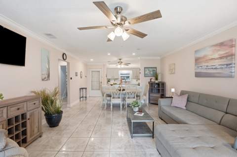6531 SE Federal Highway A-105 Highway, Stuart FL - photo 10 of 35