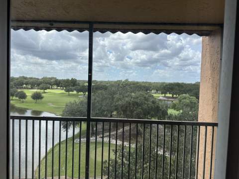 3001 W Rolling Hills Circle #709, Davie FL - photo 11 of 21