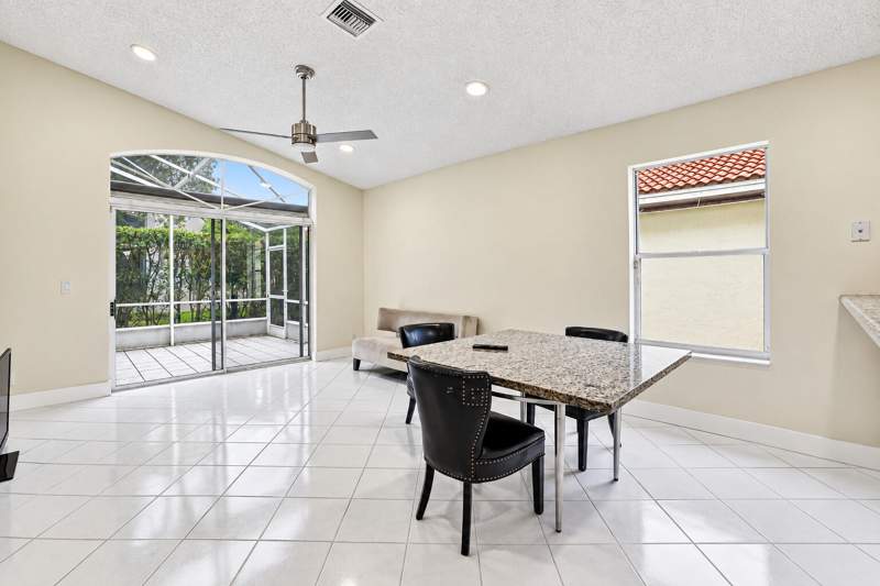 3 bedroom Single Family Residence at 9676 Cherry Blossom Court, Indian Hills 1, Boynton Beach — photo 5