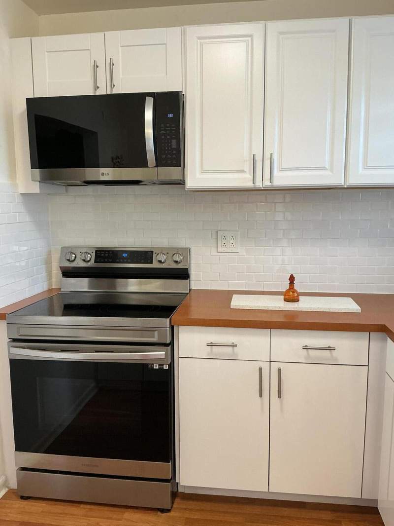 1 bedroom Condominium at 2720 N Pine Island Road #305, Sunrise Lakes 60 Condo, Sunrise — photo 5