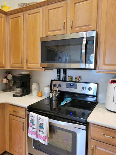 7073 Torrey Pines Circle, Port St. Lucie FL - photo 9 of 51