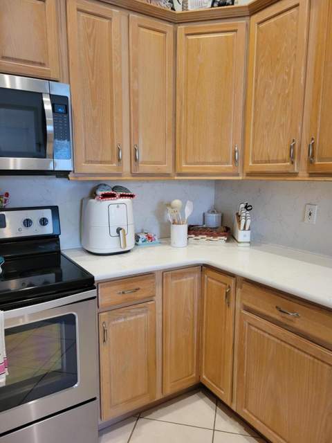 7073 Torrey Pines Circle, Port St. Lucie FL - photo 10 of 51