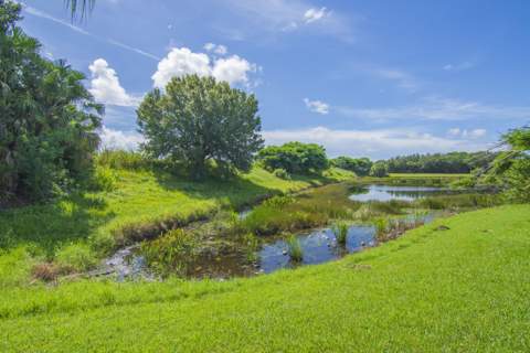 521 SW Lake Manatee Way, Port St. Lucie FL - photo 21 of 35
