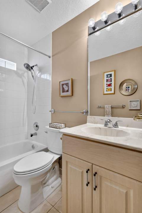 7203 Whitfield Avenue, Boynton Beach FL - photo 24 of 72