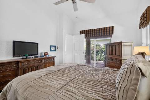 7203 Whitfield Avenue, Boynton Beach FL - photo 17 of 72