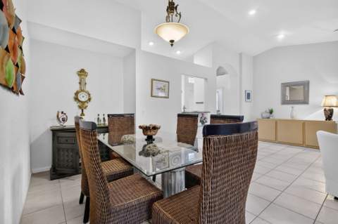 7203 Whitfield Avenue, Boynton Beach FL - photo 8 of 72