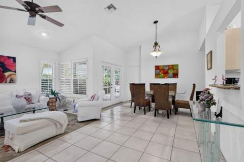 7203 Whitfield Avenue, Boynton Beach FL - photo 6 of 72
