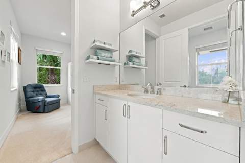 4956 Borland Lane, Palm Beach Gardens FL - photo 13 of 24