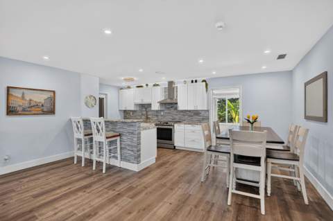 4510 NW 12TH Terrace, Fort Lauderdale FL - photo 13 of 42