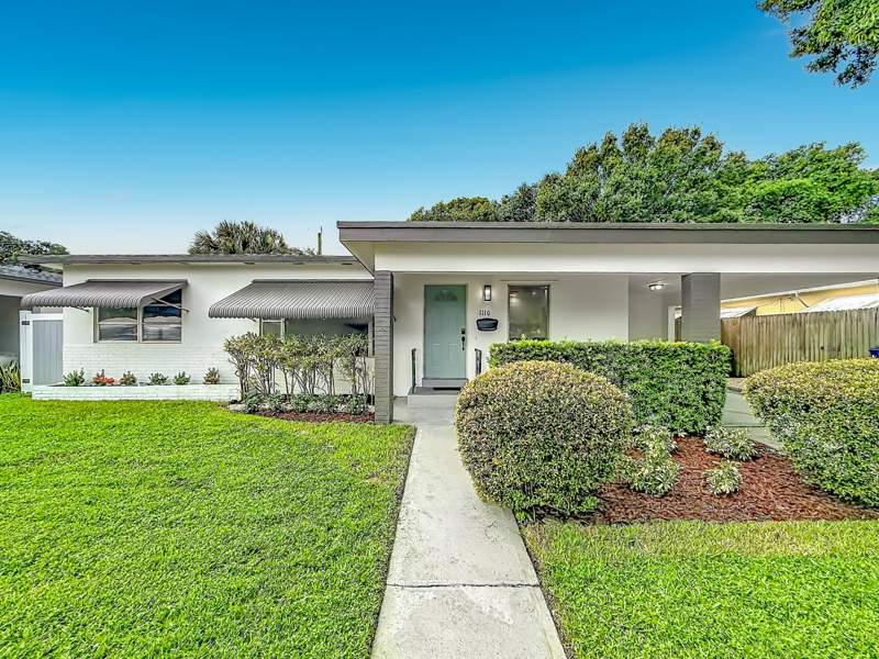 3 bedroom Single Family Residence at 1110 SW 31st Street, Oak Grove, Fort Lauderdale — photo 2