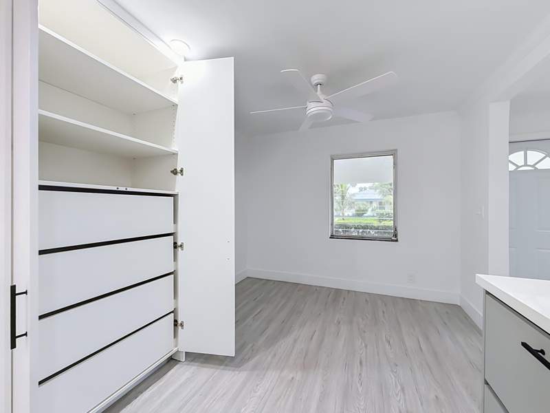 3 bedroom Single Family Residence at 1110 SW 31st Street, Oak Grove, Fort Lauderdale — photo 5