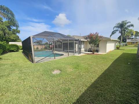 421 SE Faith Terrace, Port St. Lucie FL - photo 18 of 22