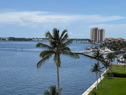 401 Lake Shore Drive #802, Lake Park FL - photo 7 of 40