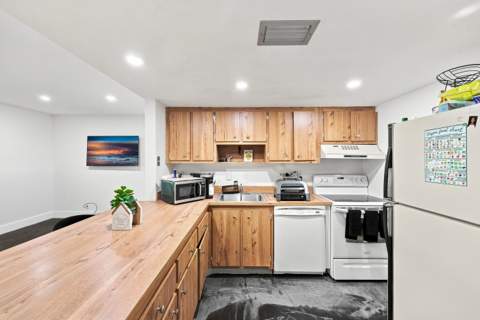 1739 NW 80TH Avenue #E, Margate FL - photo 12 of 37