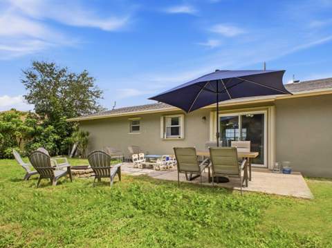 234 La Mancha Avenue, Royal Palm Beach FL - photo 23 of 38