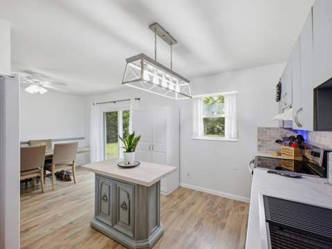 234 La Mancha Avenue, Royal Palm Beach FL - photo 15 of 38