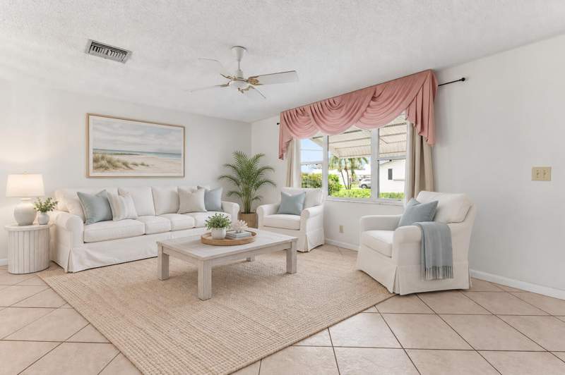 2 bedroom Single Family Residence at 2070 SW 13th Terrace, Palm Beach Leisureville Sec 8, Boynton Beach — photo 2