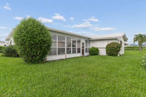 2070 SW 13th Terrace, Boynton Beach FL - photo 11 of 22