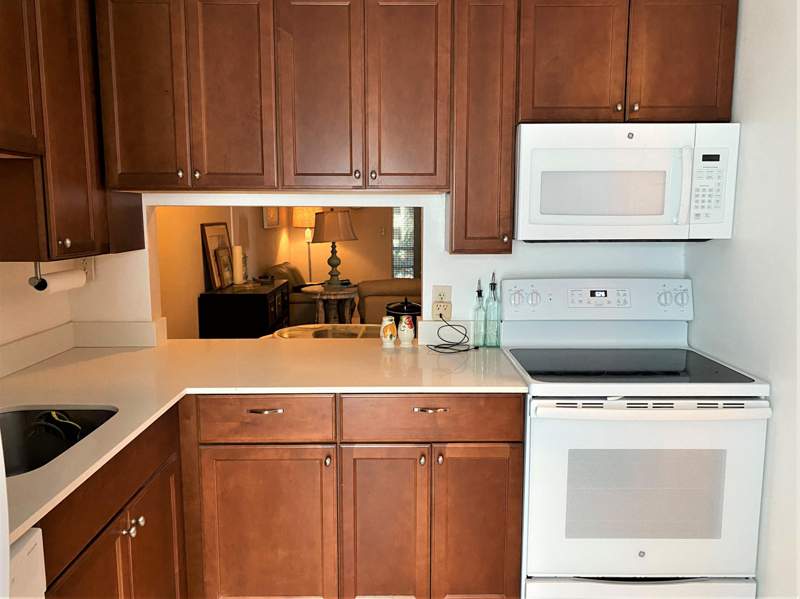 2 bedroom Condominium at 2615 Garden Drive #310, Lake Clarke Gardens Condo 3, Lake Worth — photo 2