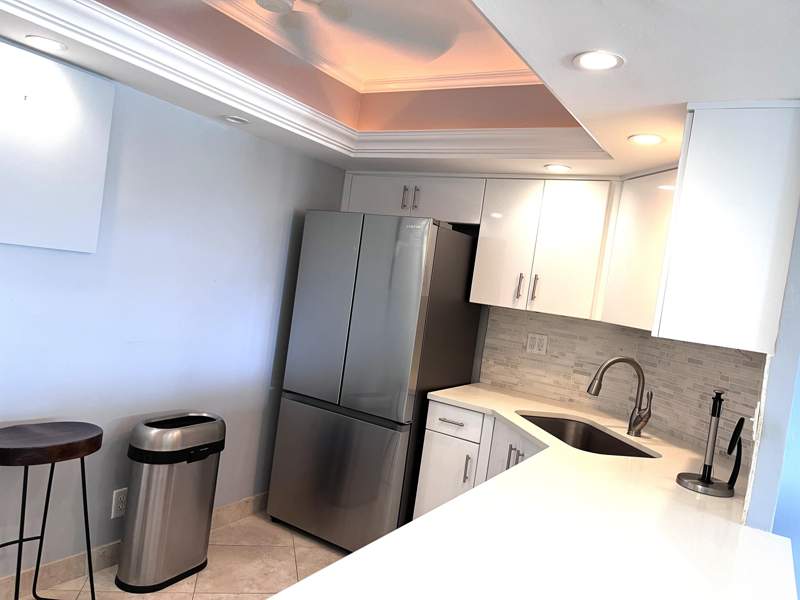 1 bedroom Stock Cooperative at 3200 NE 36 Street #512a, Coral Ridge Towers North Co-Op, Fort Lauderdale — photo 3