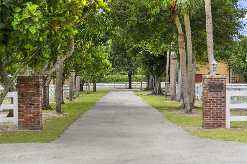 4 bedroom Single Family Residence at 3516 Hanover Circle, Deer Run 2, Loxahatchee — photo 4