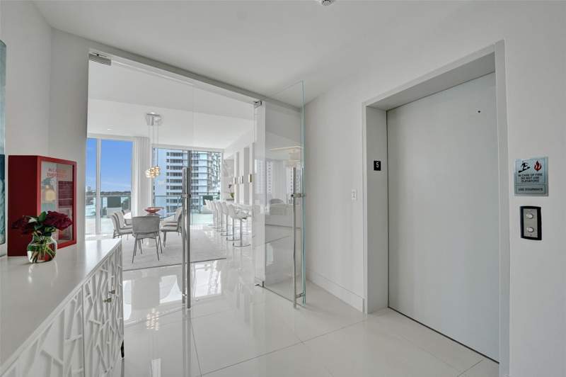 3 bedroom Condominium at 920 Intracoastal Drive #503, Aquablu Fort Lauderdale Condo, Fort Lauderdale — photo 4