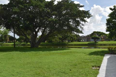 75 Waterford D, Delray Beach FL - photo 18 of 22