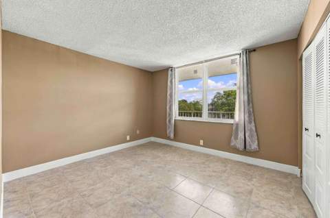 7680 NW 18th Street #406, Margate FL - photo 11 of 17