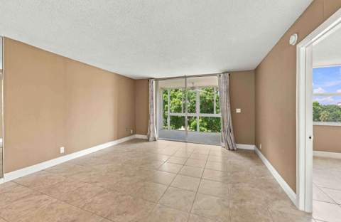 7680 NW 18th Street #406, Margate FL - photo 14 of 17
