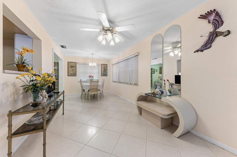 2 bedroom Single Family Residence at 507 SW 18TH Street, PALM BEACH LEISUREVILLE SEC 5, Boynton Beach — photo 4