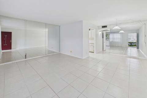 13155 SW 7th Court #103E, Pembroke Pines FL - photo 6 of 34