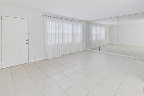 13155 SW 7th Court #103E, Pembroke Pines FL - photo 8 of 34