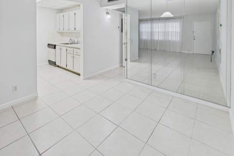 13155 SW 7th Court #103E, Pembroke Pines FL - photo 11 of 34