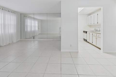 13155 SW 7th Court #103E, Pembroke Pines FL - photo 12 of 34