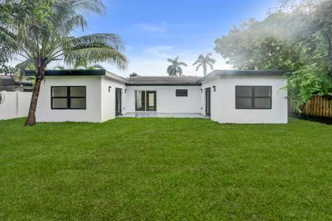 4581 NE 3rd Avenue, Oakland Park FL - photo 24 of 50