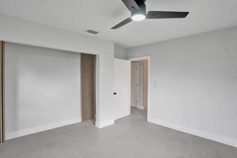 4581 NE 3rd Avenue, Oakland Park FL - photo 19 of 50