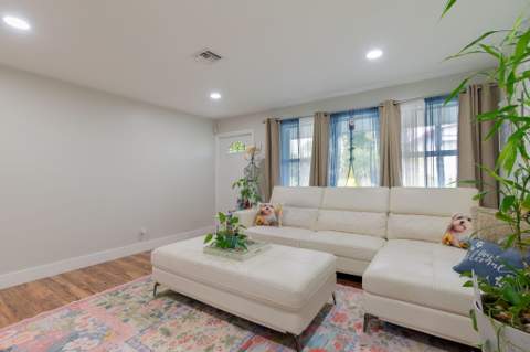 1318 CARDINAL Lane, Lantana FL - photo 11 of 50